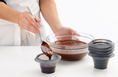 Foremki do fondantów 6 sztuk silikonowe szare LEKUE