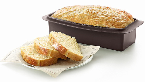 Prostokątna, silikonowa forma do ciasta 28cm czerwona LEKUE