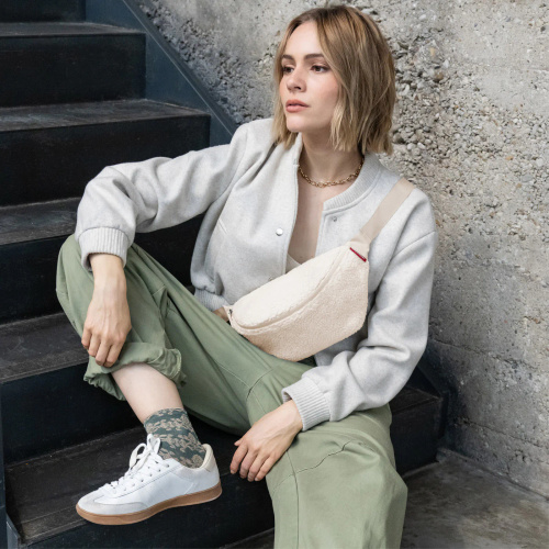 Nerka beltbag teddy sand REISENTHEL