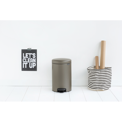 Kosz pedałowy NewIcon 12l platynowy BRABANTIA