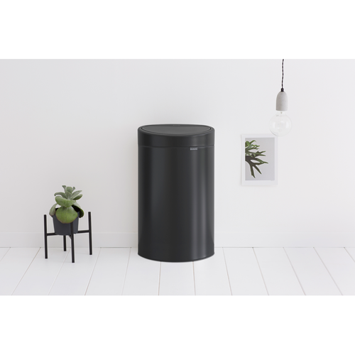 Kosz Touch Bin New 40l czarny matowy BRABANTIA