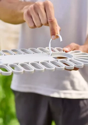 Wieszak do suszenia bielizny 32 Petal™ ecru JOSEPH JOSEPH