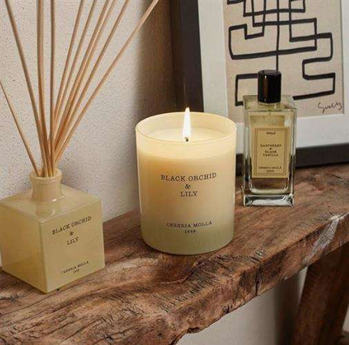 Zapach do domu Premium Black Orchid and Lily 100ml CERERIA MOLLA