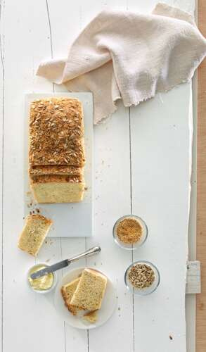 Prostokątna, silikonowa forma do ciasta 28cm czerwona LEKUE