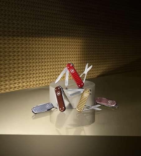 Scyzoryk CLASSIC PRECIOUS ALOX Gentle Rose VICTORINOX