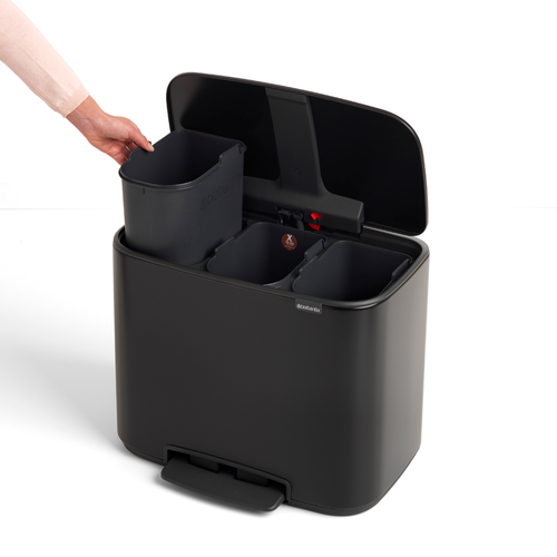 Kosz BO PEDAL BIN 3 x 11l czarny matowy BRABANTIA