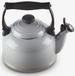Czajnik Tradycyjny 2,1l Mist Grey LE CREUSET