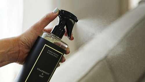 Spray Home 500ml Raspberry and Black Vanilla CERERIA MOLLA