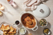 Brytfanna żeliwna owalna 29 cm biała LE CREUSET