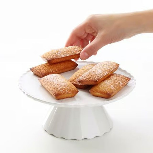 Forma do pieczenia Financier silikonowa czerwona LEKUE