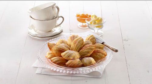 Forma do pieczenia mini Magdalenek silikonowa czarna LEKUE