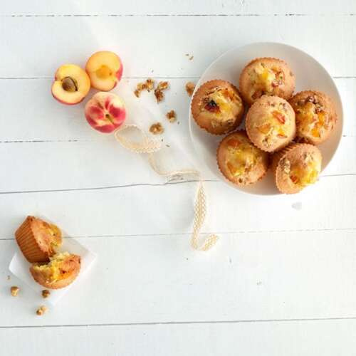 Foremki do pieczenia muffinek 7 cm (12 sztuk) silikonowe czerwone LEKUE