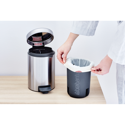 Kosz pedałowy NewIcon 3l stal matowa FPP BRABANTIA