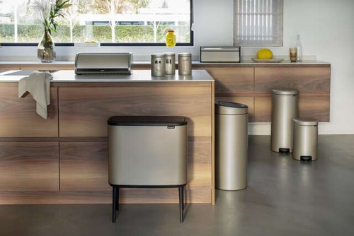 Kosz pedałowy 30 l NewIcon Champagne BRABANTIA