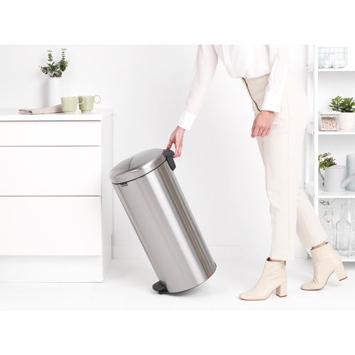 Kosz pedałowy NewIcon 30l stal matowa FPP BRABANTIA