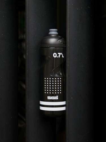 Bidon 750ml Pulsar Black SIGG 