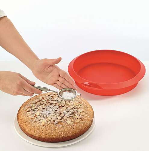 Okrągła silikonowa forma do ciasta 20 cm czerwona LEKUE