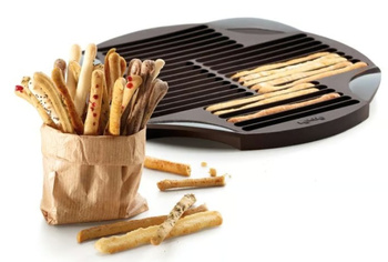 Forma do pieczenia paluszków silikonowa brązowa LEKUE