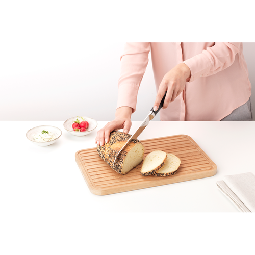 Drewniana deska do krojenia  pieczywa 40 x 25 cm Brabantia