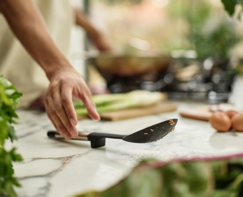 Łyżka kuchenna Elevate™ Stainless-steel Silicone JOSEPH JOSEPH
