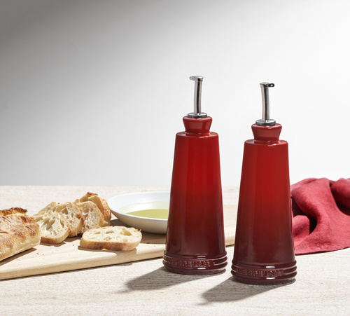Zestaw do oliwy i octu wiśniowy LE CREUSET