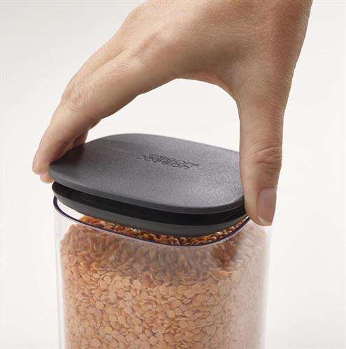 Zestaw 5 pojemników 'Podium' JOSEPH & JOSEPH 