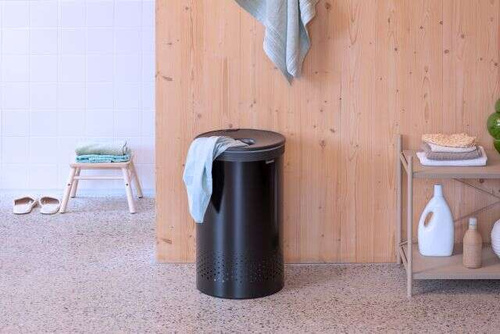 Kosz na pranie 60l  Matt Black BRABANTIA