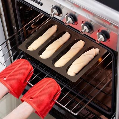 Forma do pieczenia mini bagietek perforowana silikonowa brązowa LEKUE