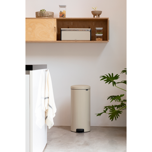 Kosz pedałowy NewIcon 30l Soft Beige BRABANTIA