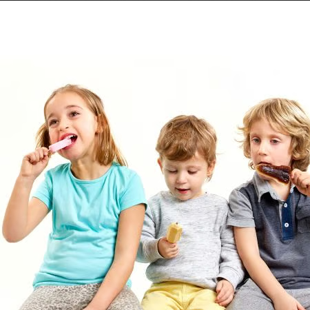 Zestaw 4 foremek do lodów Iconic Ice Lolly Moulds LEKUE
