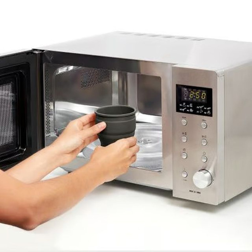 Zestaw 4 foremek do lodów + składany pojemnik Classic Creamy Ice Lolly Moulds LEKUE
