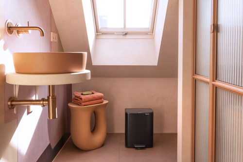 Kosz pedałowy 12l Bo czarny mat BRABANTIA