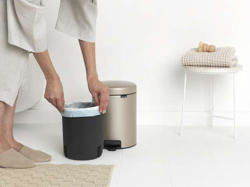 Kosz pedałowy 5 l NewIcon Champagne BRABANTIA