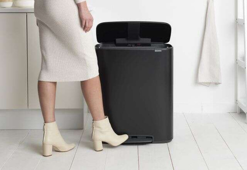 Kosz Bo Pedal Bin 60l czarnym matowym BRABANTIA 