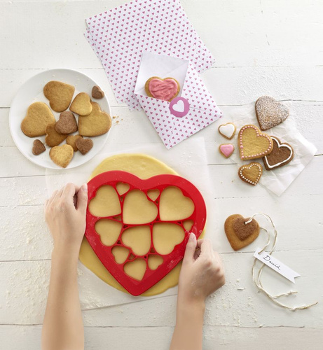 Zestaw 3 foremek do wycinania ciastek LEKUE