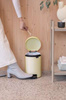 Kosz pedałowy NewIcon 3l Mellow Yellow BRABANTIA