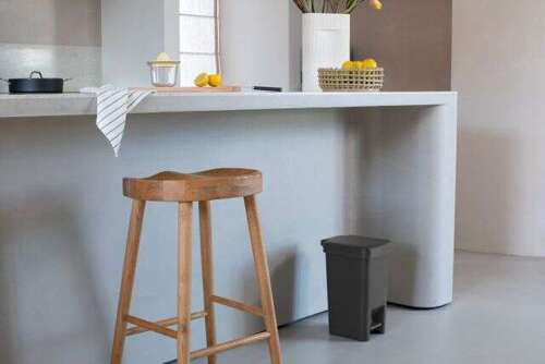 Kosz pedałowy 10l StepUp dark grey Brabantia