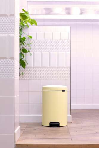 Kosz pedałowy NewIcon 20l Mellow Yellow BRABANTIA