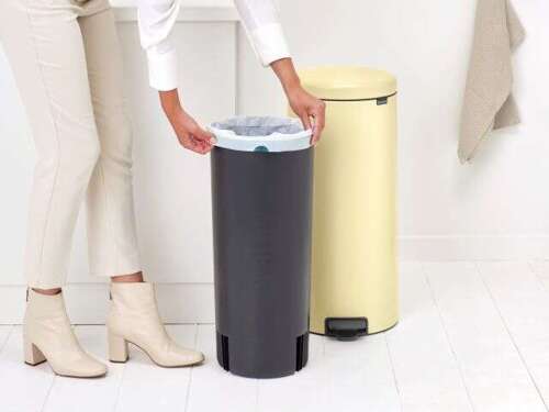 Kosz pedałowy NewIcon 30l Mellow Yellow BRABANTIA