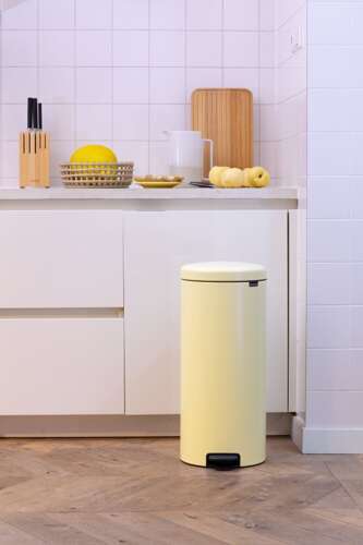 Kosz pedałowy NewIcon 30l Mellow Yellow BRABANTIA