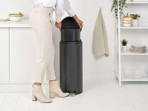 Kosz pedałowy NewIcon 30l Mineral Infinite Grey BRABANTIA